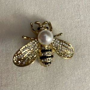 Fun Bee Brooch
